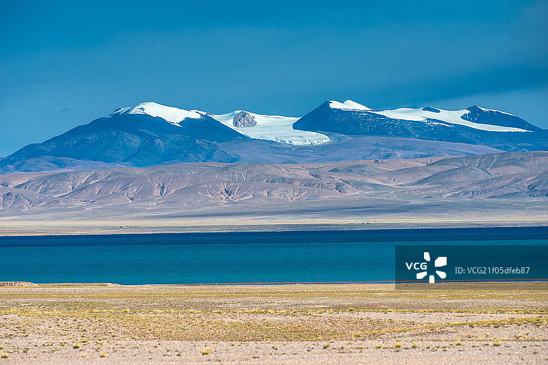 西藏阿里地区尼玛县风光图片素材