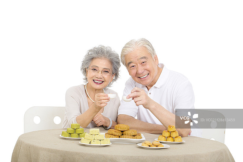 老年夫妇过中秋图片素材