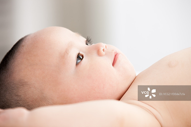 一个可爱的婴儿图片素材