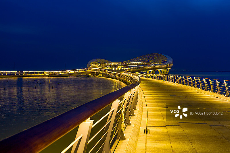 苏州阅湖台夜景图片素材
