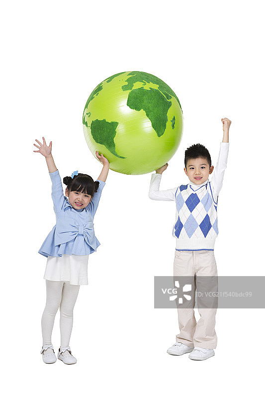 棚拍一对节能环保的兄妹图片素材