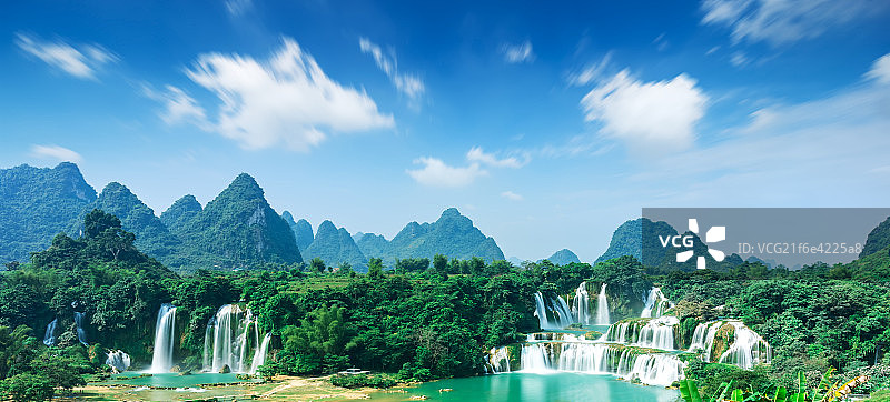 中国广西德天瀑布图片素材