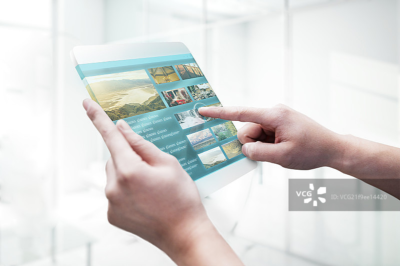 商务人士使用现代平板电脑图片素材