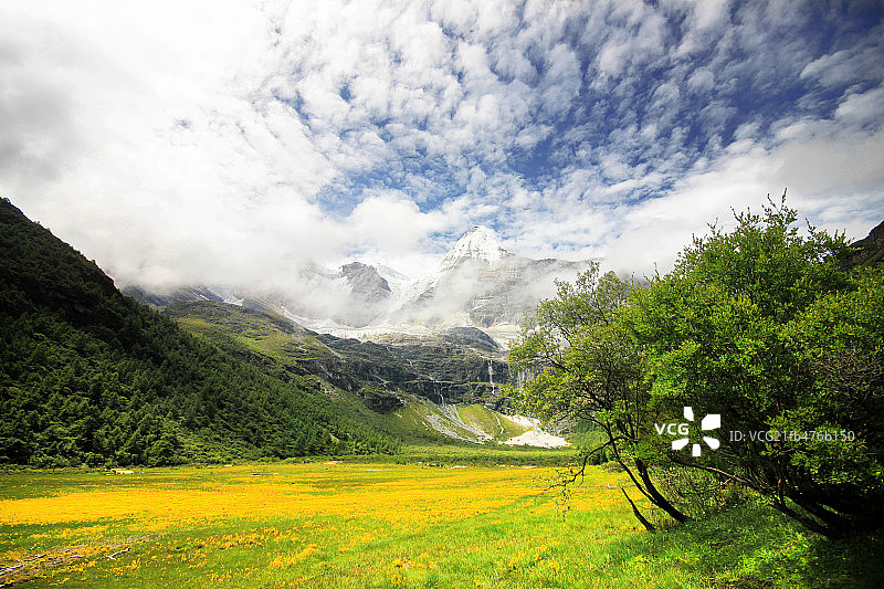 亚丁仙境图片素材