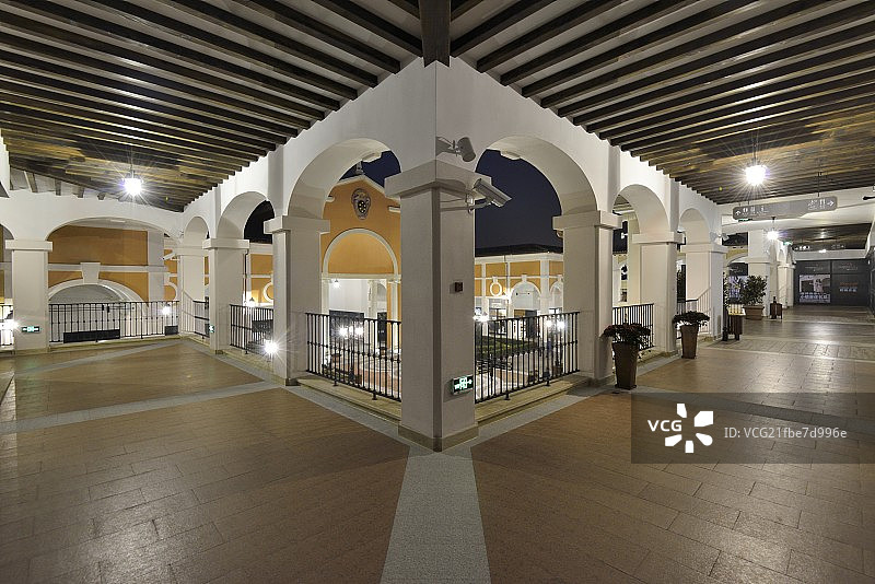 佛罗伦萨小镇夜景图片素材