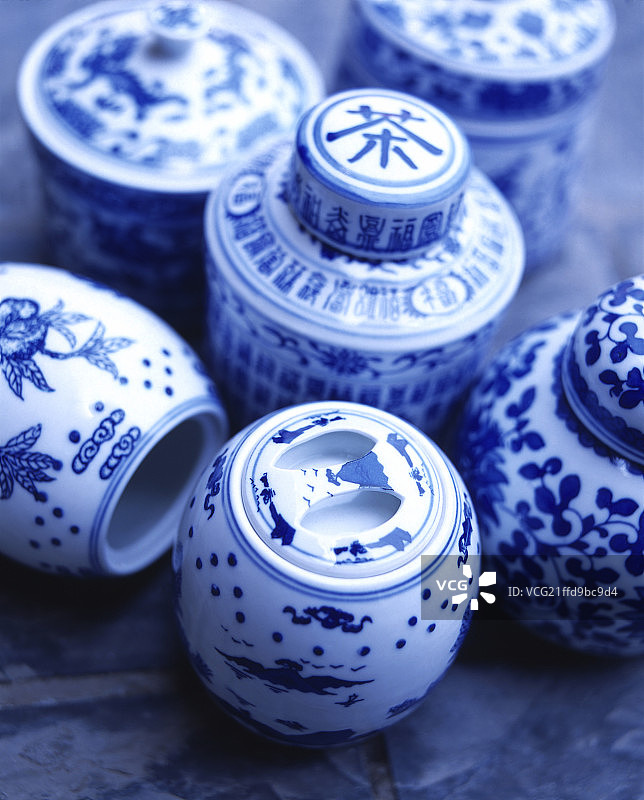 青花茶叶罐图片素材