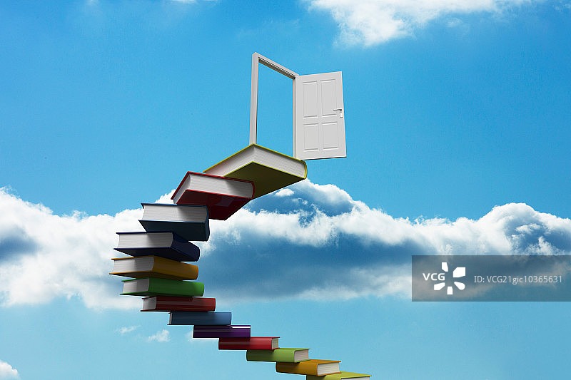 通往门口的书本阶梯图片素材