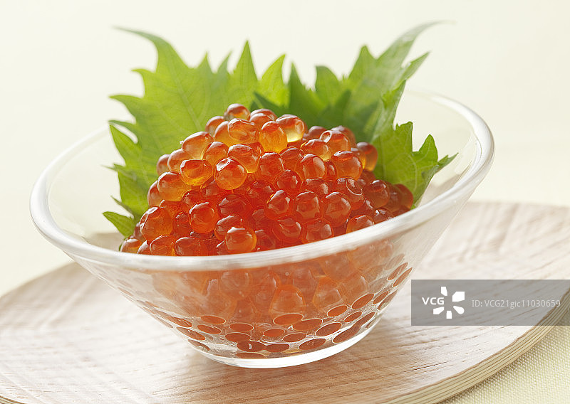 酱油腌三文鱼籽图片素材