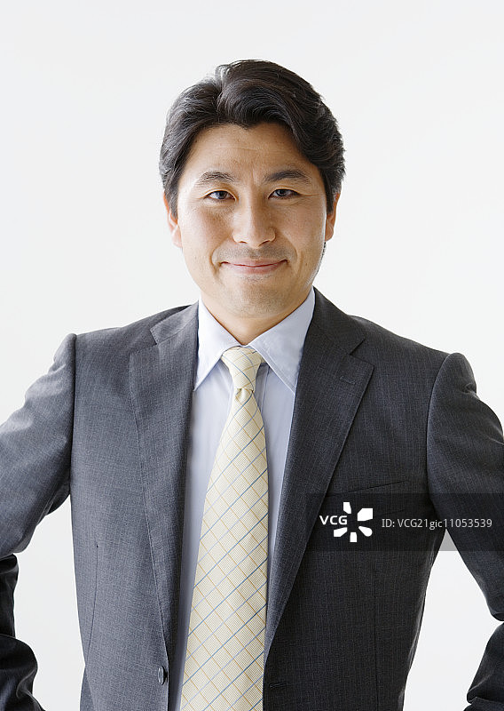 微笑的男人图片素材