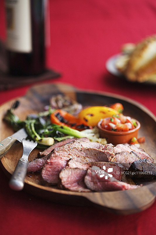 烤肉和辣椒图片素材