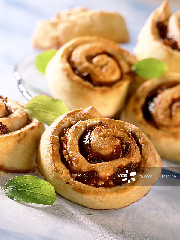 梅花馅的盘绕馒头图片素材