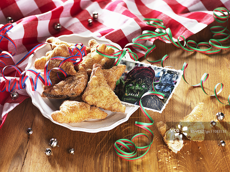 瑞士的Zigerkrapfen（夸克馅猪油糕点）图片素材