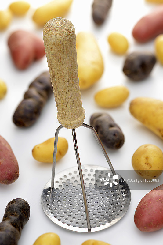 马铃薯泥和彩色土豆图片素材
