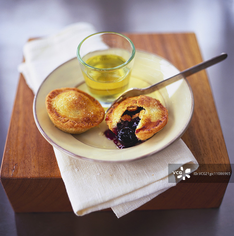 小樱桃派图片素材