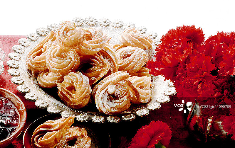 西班牙油条（挤压油炸面团；西班牙和墨西哥的特色美食）图片素材