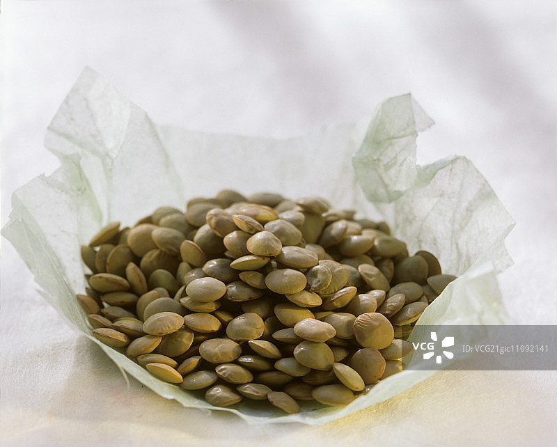 包装纸上的棕色小扁豆图片素材
