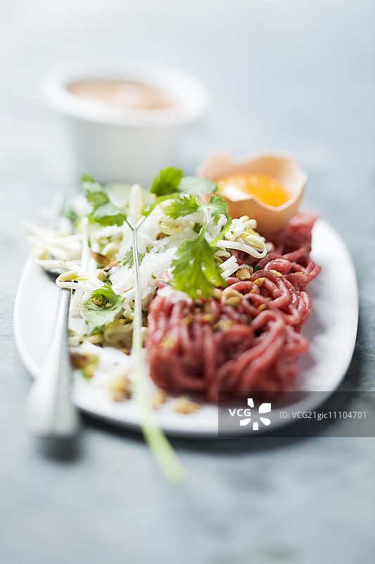 鸡蛋生菜鞑靼图片素材