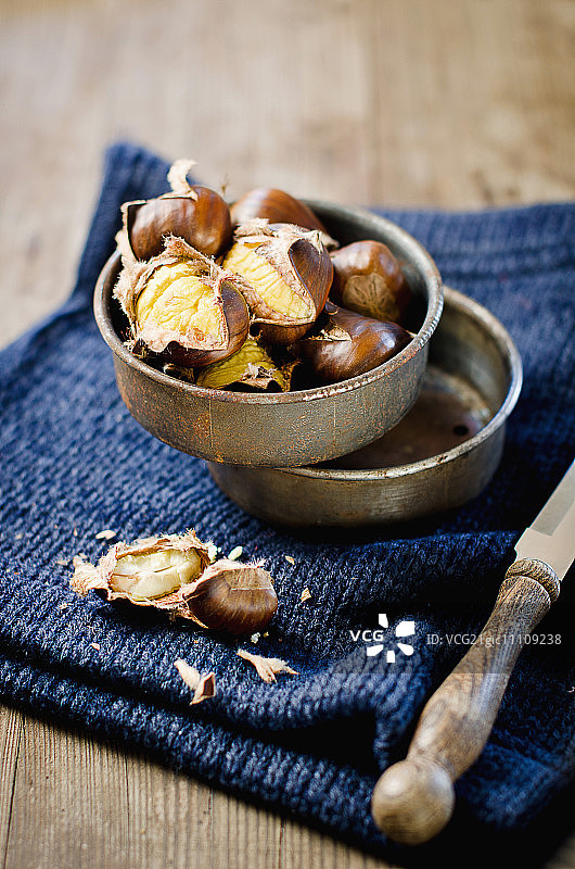 烤栗子图片素材