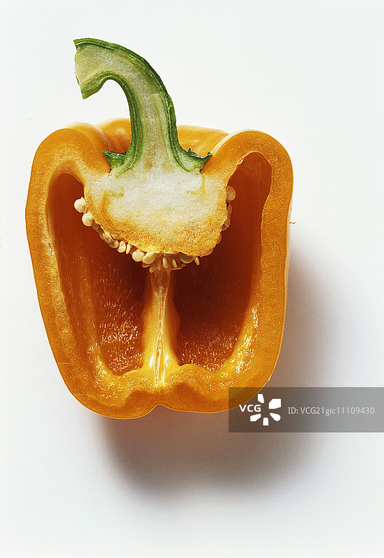 半个橙色甜椒图片素材