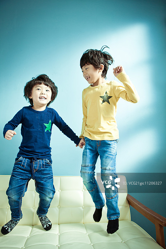 儿童体罚图片素材