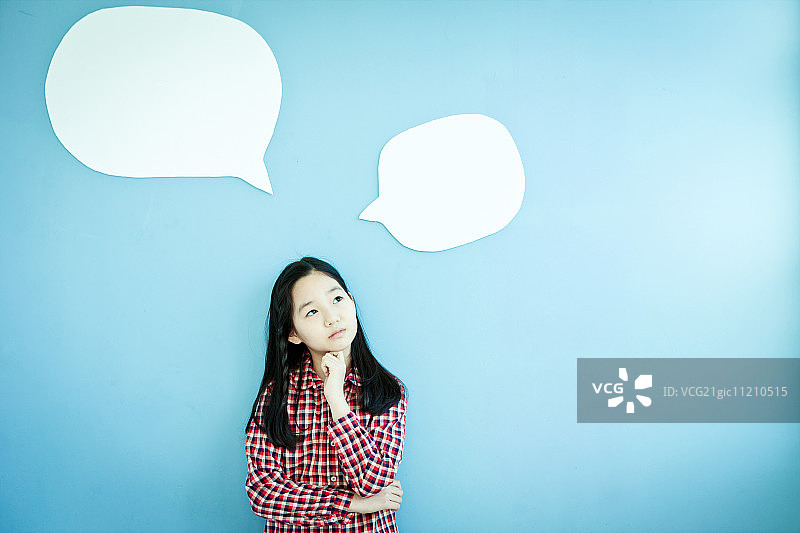 带有对话气泡的儿童图片素材