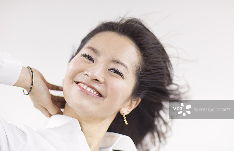 年轻女子的肖像图片素材