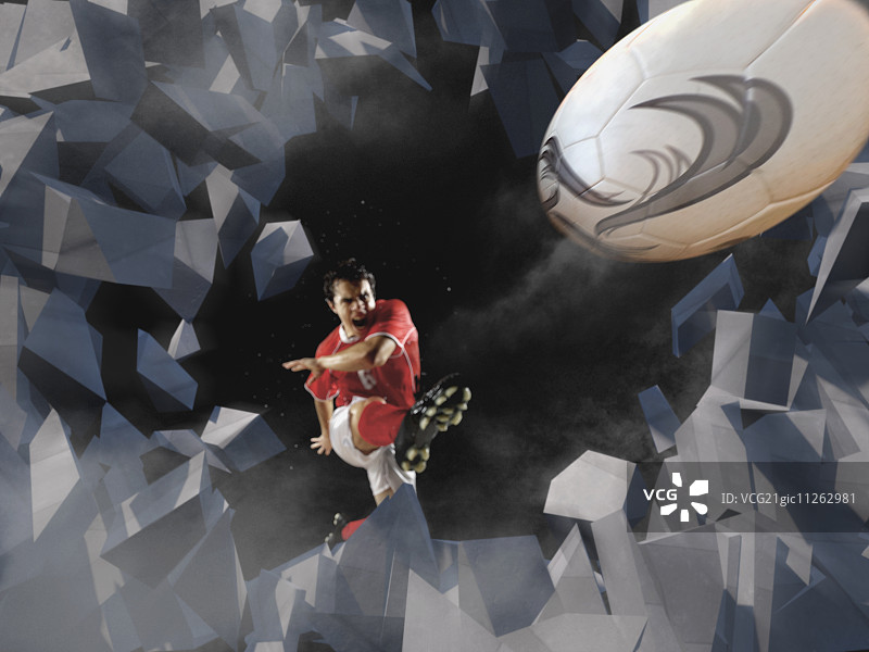 踢球的足球运动员图片素材