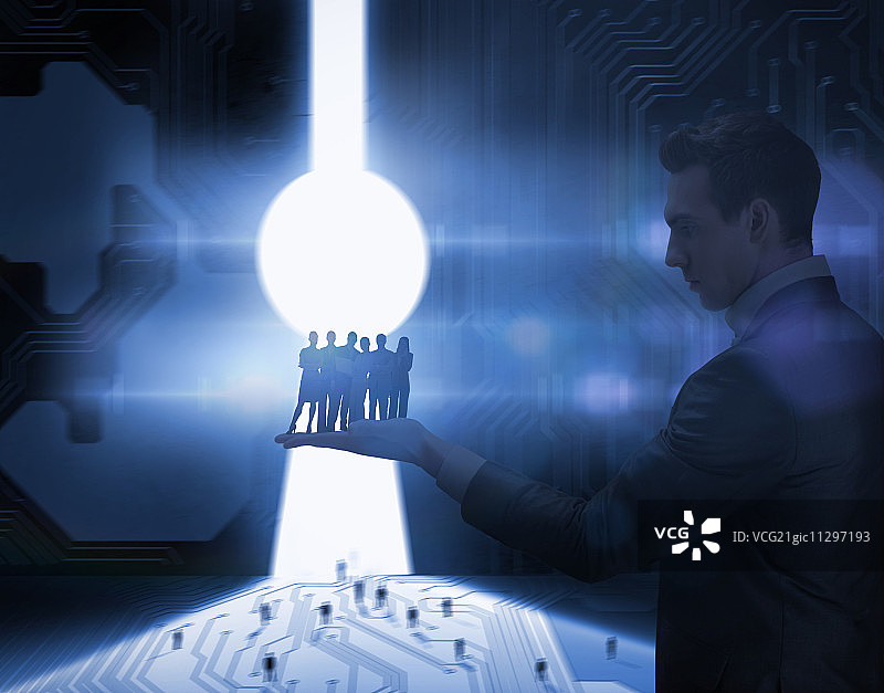 商务团队看向镜头，背景是拿着钥匙孔门的巨型商人插画图片素材