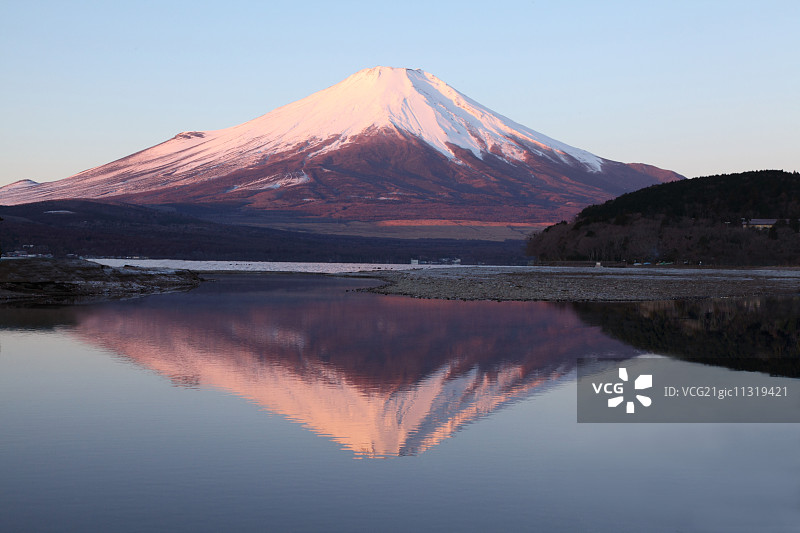 日本山梨县富士山图片素材