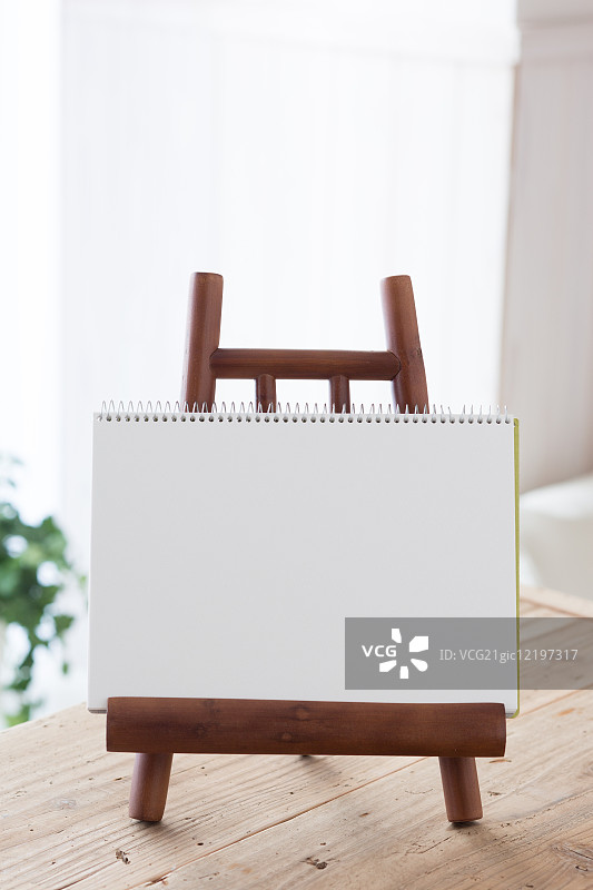 空白速写本图片素材