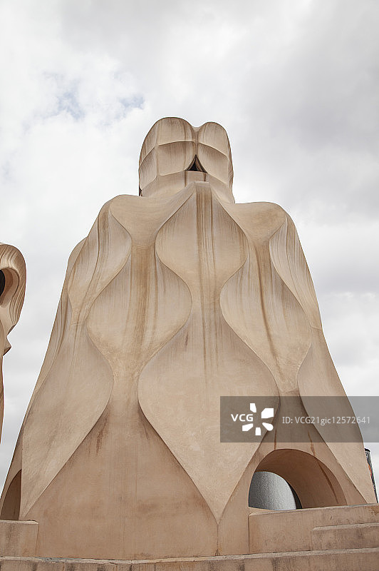 米拉之家,巴塞隆纳,西班牙,欧洲,屋顶,艺术雕像,烟囱,塔,图片素材