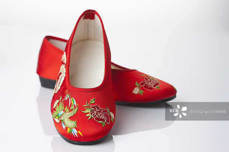 绣花鞋,图片素材