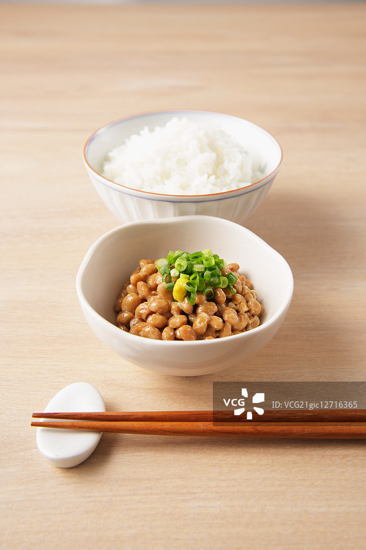 纳豆和米饭碗图片素材