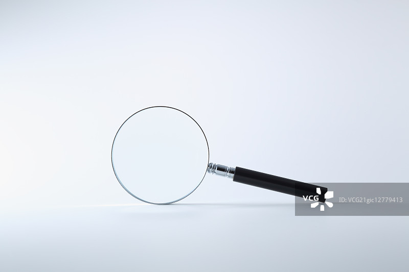 放大镜图片素材