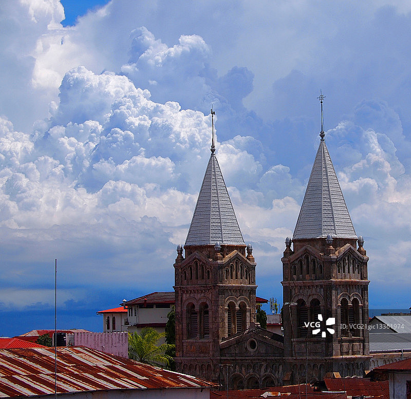 坦桑尼亚桑给巴尔市圣约瑟夫大教堂的上半部分景色图片素材