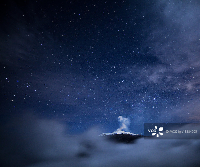 内瓦多德鲁伊斯火山图片素材