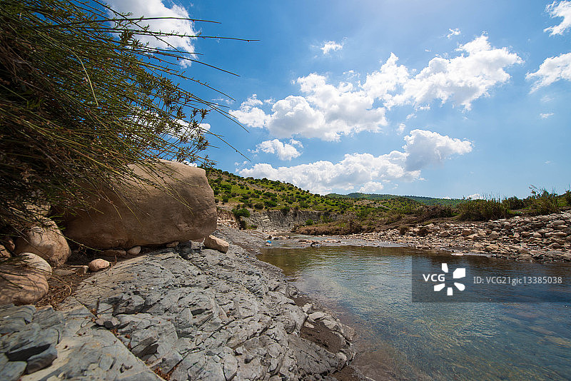 伊拉克库尔德斯坦杜胡克大坝风景图片素材