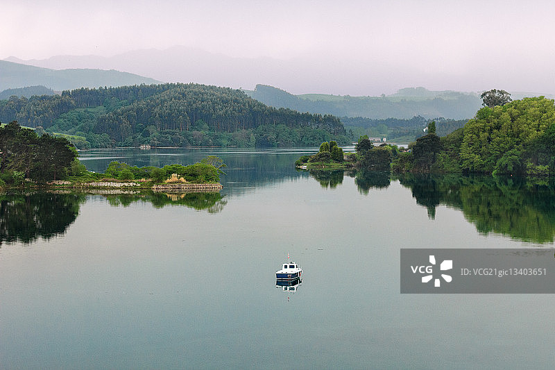 沿海村庄图片素材
