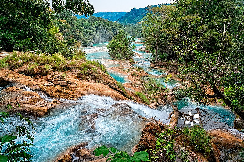 墨西哥恰帕斯州阿瓜azul图片素材