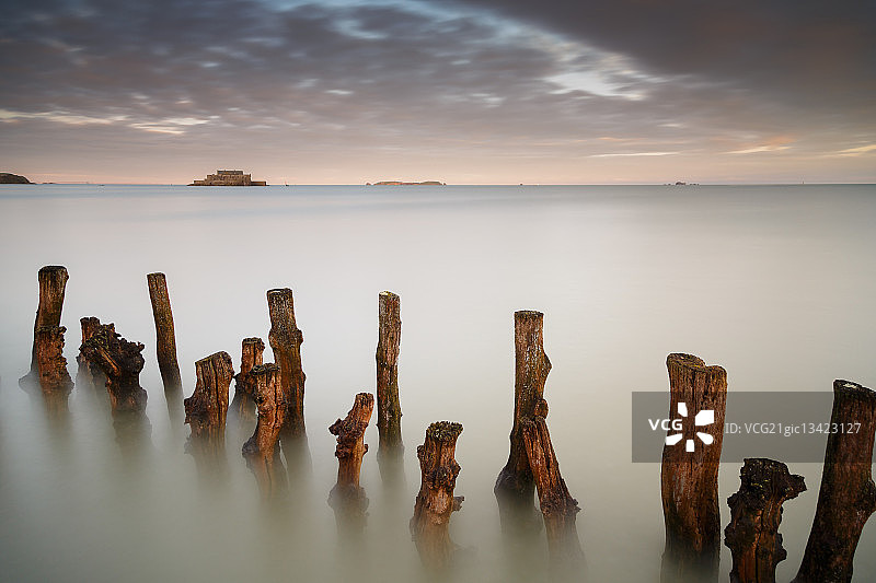 海洋在雾中图片素材