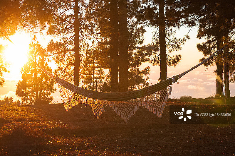 日落时分的吊床图片素材