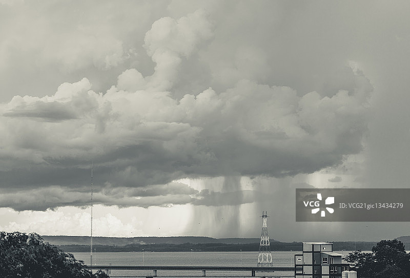 雨 avanz图片素材