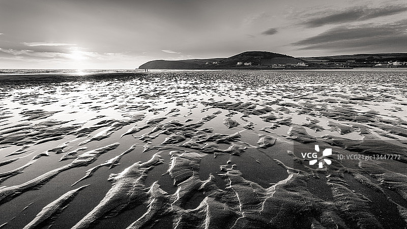 英格兰康沃尔郡克罗伊德海湾上空图片素材