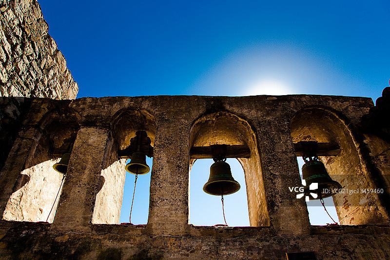 教堂钟声图片素材