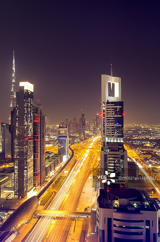 迪拜谢赫扎耶德路灯光图片素材