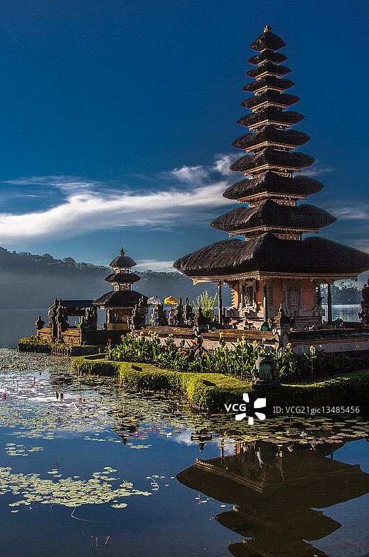 布拉坦湖图片素材