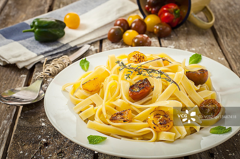 蔬菜意式宽面图片素材