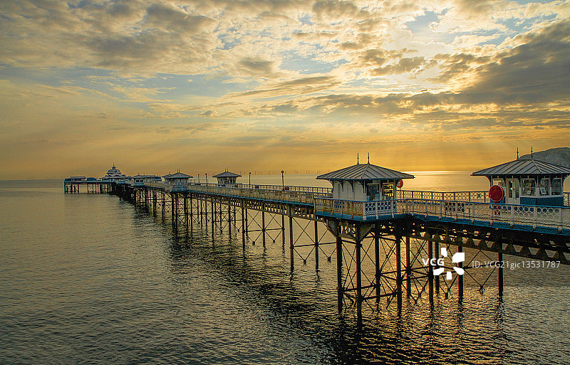 兰迪德诺码头图片素材