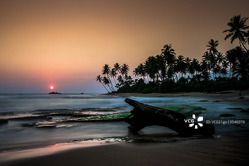 加勒日落图片素材