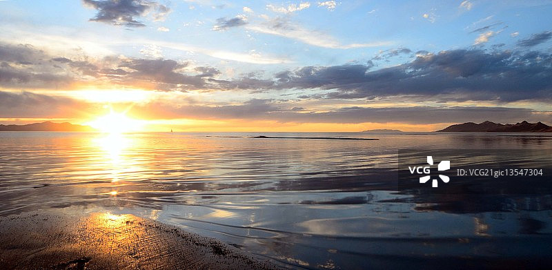 大盐湖图片素材